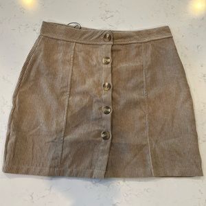 NWT Shein Button Up Skirt, Size M